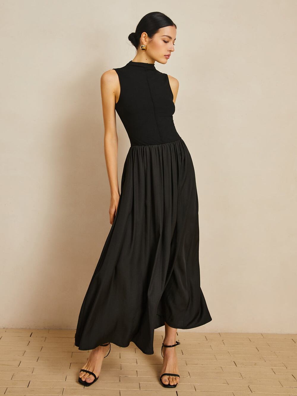 Commense Solid Black Minimalist Elegance Mock Neck Sleeveless Long Dress NWT XL